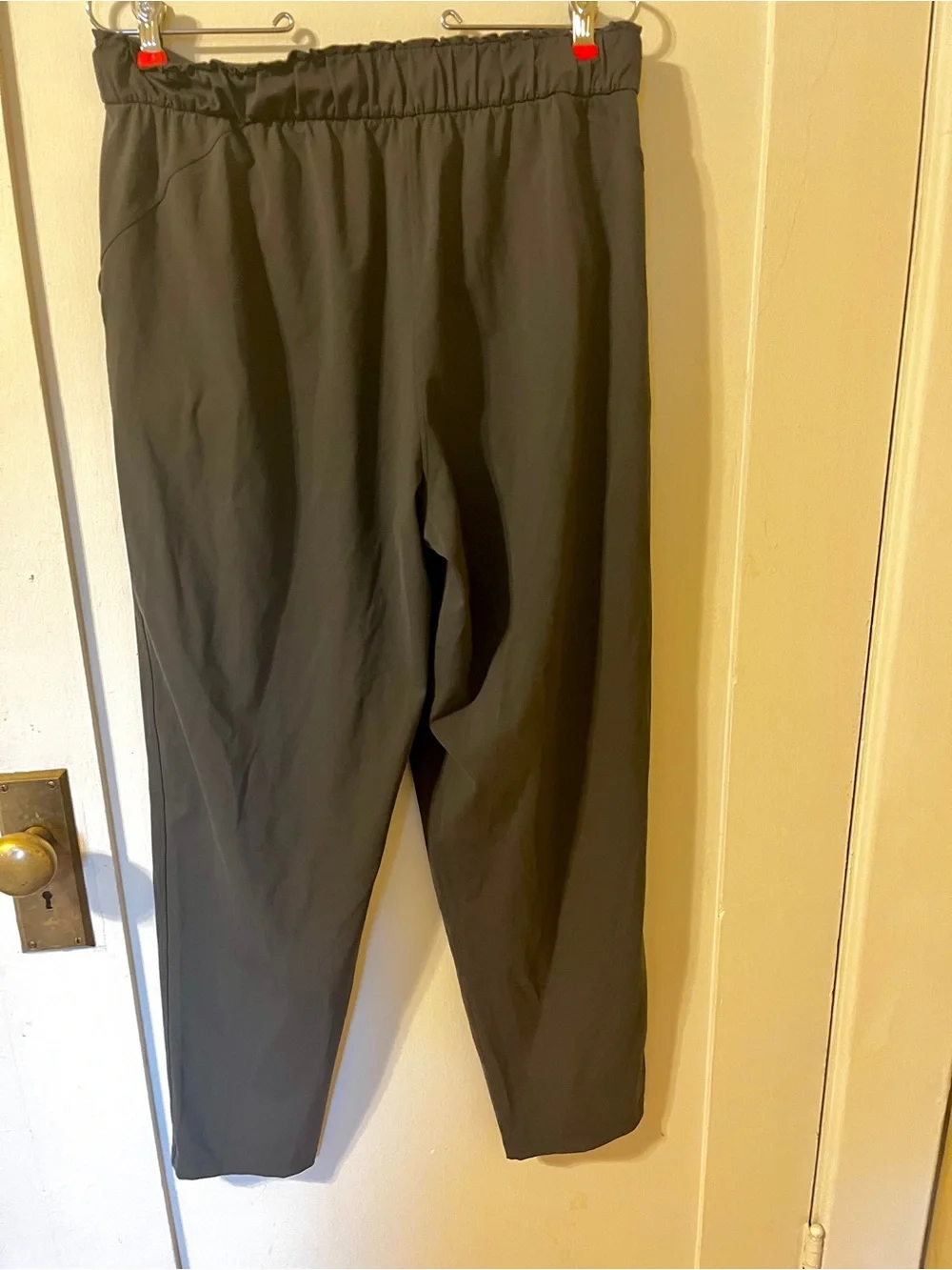 lululemon athletica Women's graphite grey keep moving pants high rise sz 10